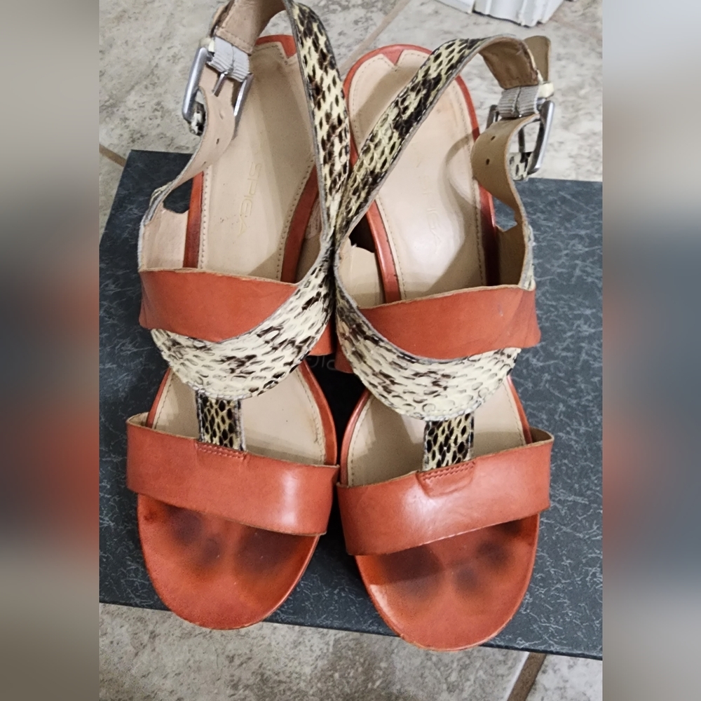 Via Spiga Papapya Leather Straps with Snake Combo Cork Sandle Size 7M